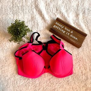 32D extra support VSX sports bra